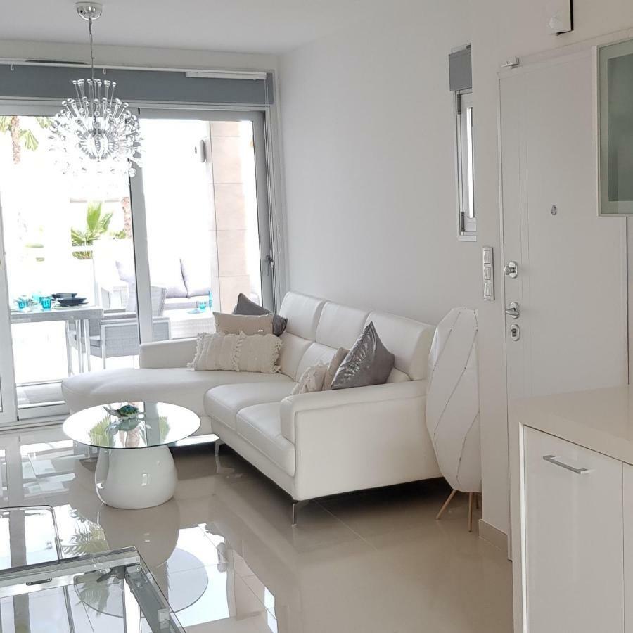 Sensacion Azul Apartment Torrevieja Bagian luar foto